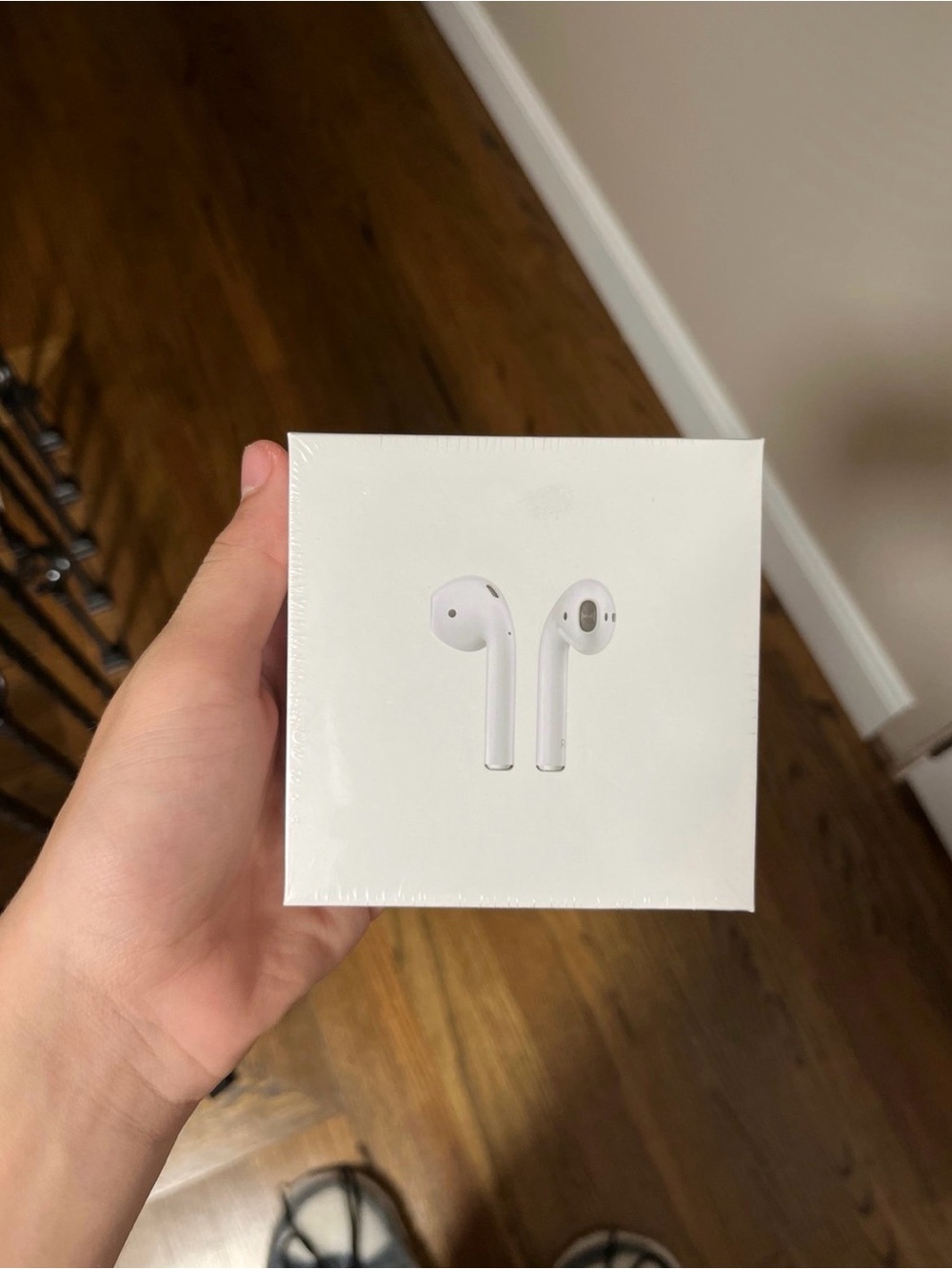 Wireless Earbuds White Charging Case Apple brand new